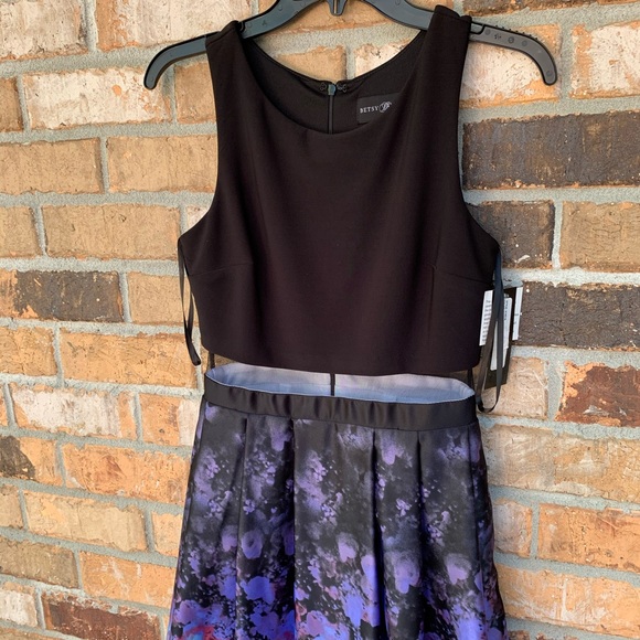 Betsy&Adam Jersey Satin Popover Floral Ombre Maxi - Picture 6 of 14